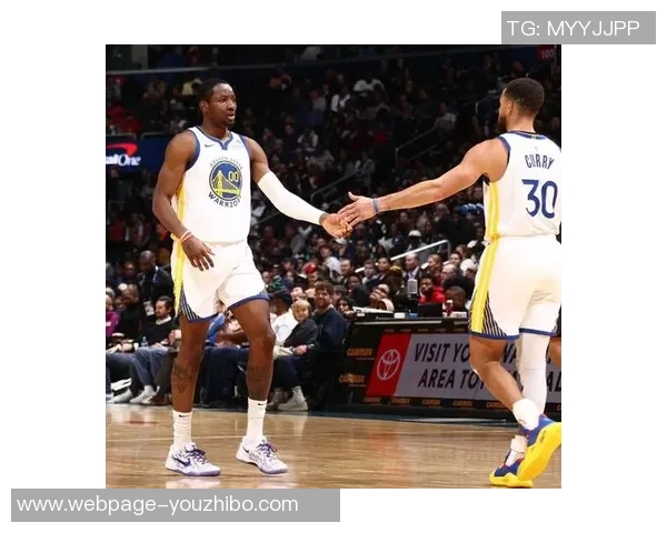 2014年勇士与快船精彩对决全场回放重温经典瞬间与激烈时刻